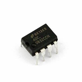 ADC0832CCN_DIP-8_NS
